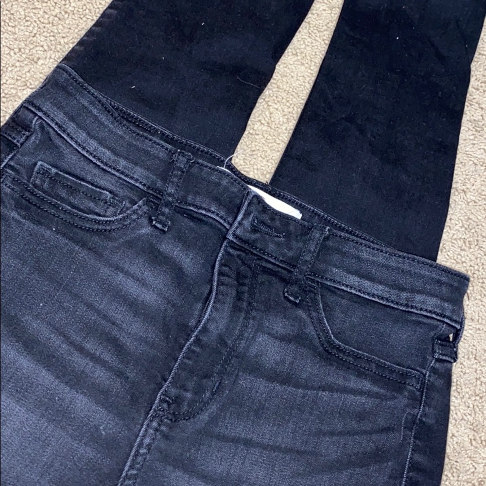 Black ripped Hollister jeans! High waisted!